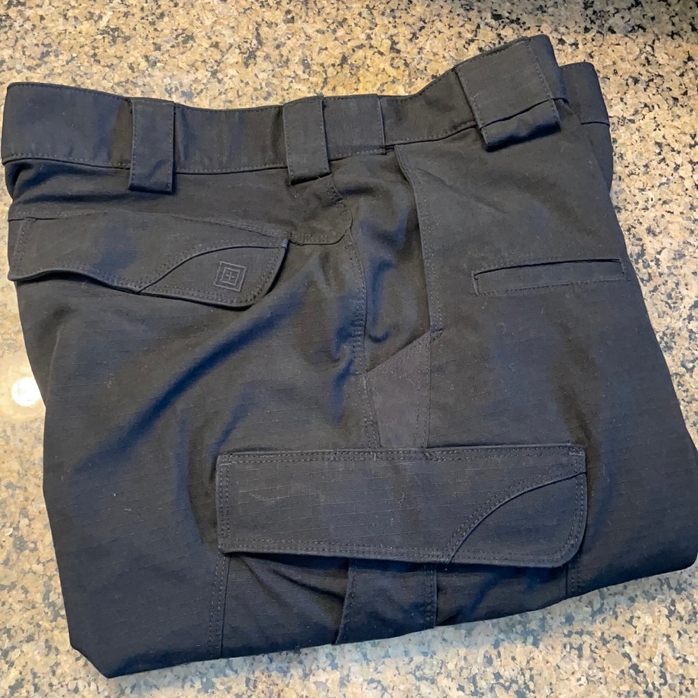 5.11 Black Tactical Style Pant Size 34x32 - Picture 12 of 13